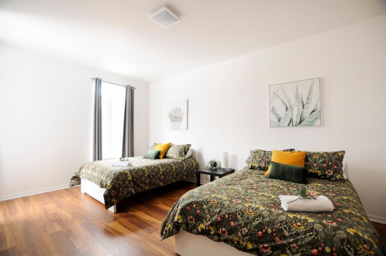 The 1810 - Spacious With Balcony - North Of Quebec Esterno foto