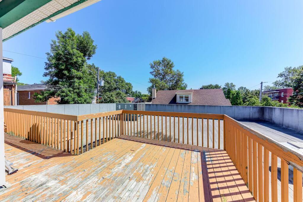 The 1810 - Spacious With Balcony - North Of Quebec Esterno foto