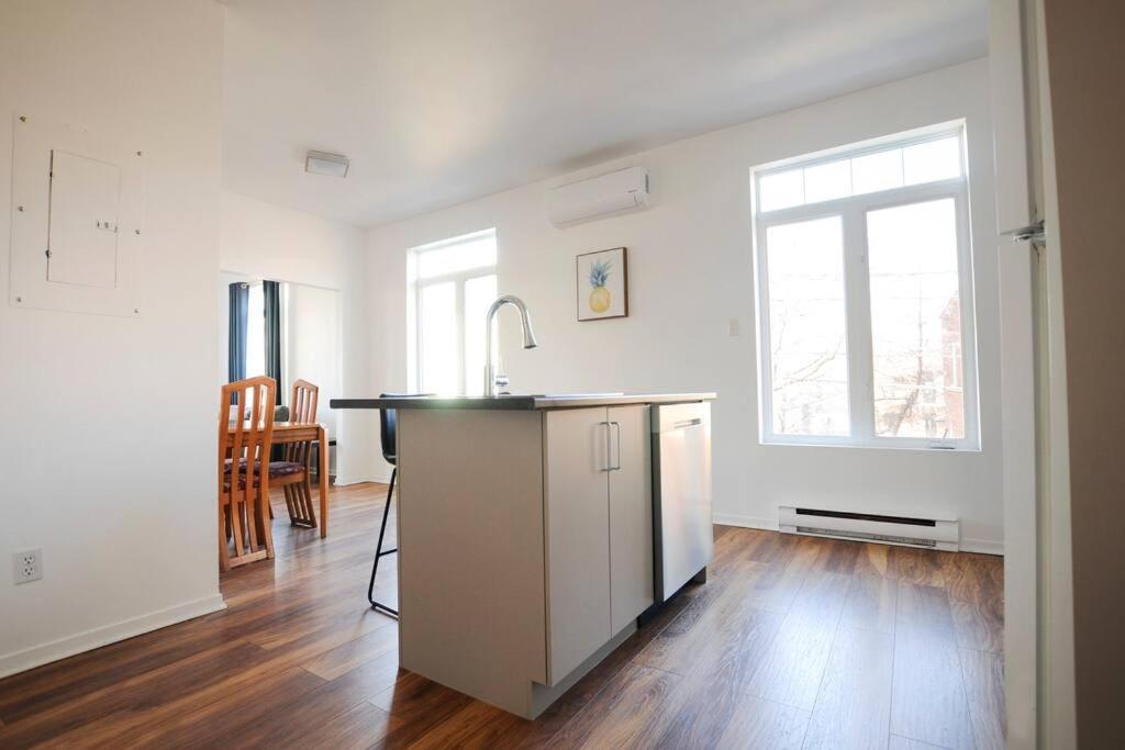 The 1810 - Spacious With Balcony - North Of Quebec Esterno foto